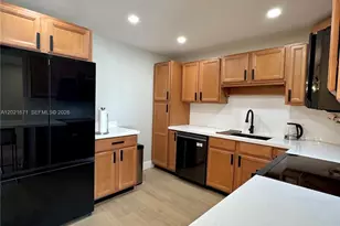 2851 NE 183rd St, Aventura, FL 33160 - Photo 10