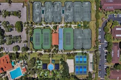 9725 NW 52nd St #406, Doral, FL 33178 - Photo 38
