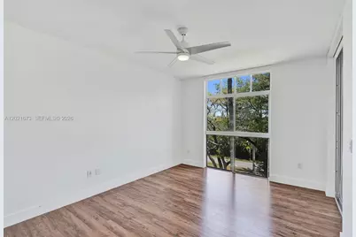 9725 NW 52nd St #406, Doral, FL 33178 - Photo 32