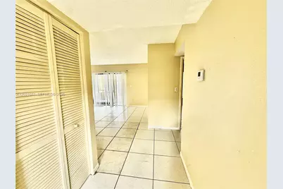 17650 NW 68th Ave #A2005, Hialeah, FL 33015 - Photo 2