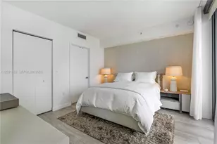 55 SW 9th St, Miami, FL 33130 - Photo 10
