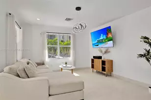 2940 NE 164th St, North Miami Beach, FL 33160 - Photo 4