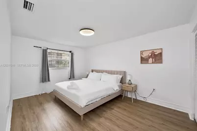 2940 NE 164th St, North Miami Beach, FL 33160 - Photo 14