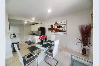 372 NE 162nd St, Miami, FL 33162 - Photo 20