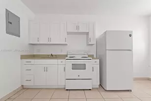 651 SW 4th Ave, Homestead, FL 33030 - Photo 8