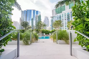 1300 Brickell Bay Dr, Miami, FL 33131 - Photo 38
