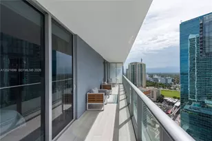 1300 Brickell Bay Dr, Miami, FL 33131 - Photo 18