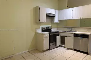 6014 NW 78th Way, Tamarac, FL 33321 - Photo 8