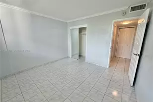 3660 NE 166th St, North Miami Beach, FL 33160 - Photo 6