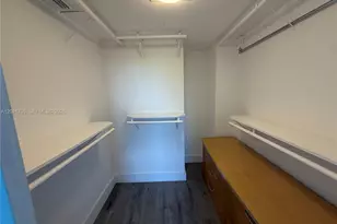 3660 NE 166th St, North Miami Beach, FL 33160 - Photo 14