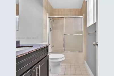 14212 NE 4th Ave, Miami, FL 33161 - Photo 20