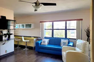 322 Harding St, Hollywood, FL 33019 - Photo 4