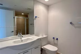 465 Brickell Ave, Miami, FL 33131 - Photo 24