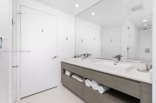 460 NE 28th St, Miami, FL 33137 - Photo 18