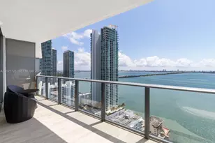 460 NE 28th St, Miami, FL 33137 - Photo 2