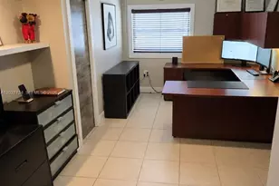 2908 N 36th Ave, Hollywood, FL 33021 - Photo 16