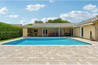 483 NW 107th Ave, Coral Springs, FL 33071 - Photo 36