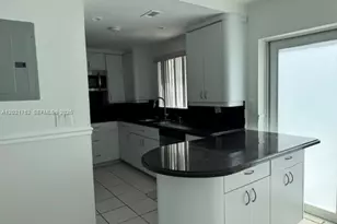 11 SW 109th Ave, Sweetwater, FL 33174 - Photo 6