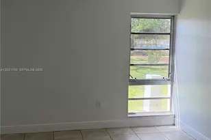 3901 SW 109th Ave, Miami, FL 33165 - Photo 14