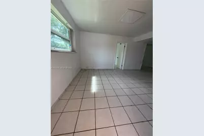 1545 NE 128th St #., North Miami, FL 33161 - Photo 4