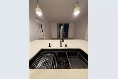 275 NE 18th St #910, Miami, FL 33132 - Photo 10