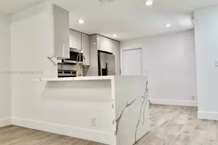 1498 Barcelona Way, Weston, FL 33327 - Photo 24