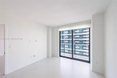 1300 S Miami Ave #4709, Miami, FL 33130 - Photo 1
