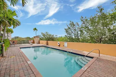 1690 SW 27th Ave #805, Miami, FL 33145 - Photo 34
