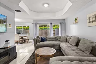 5033 NW 114th Ct, Doral, FL 33178 - Photo 8
