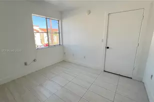 1132 NW 125th Path, Miami, FL 33182 - Photo 14