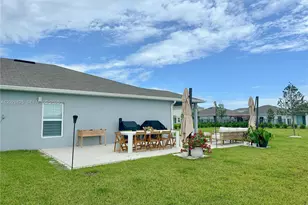603 Lychee Ln, Fort Pierce, FL 34981 - Photo 14