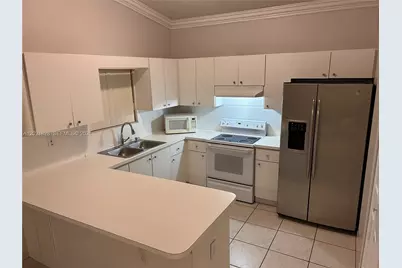 14956 SW 39th St, Miami, FL 33185 - Photo 10