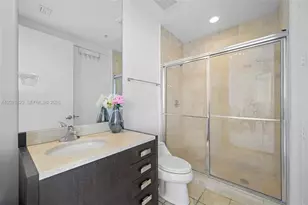 18201 Collins Ave, Sunny Isles Beach, FL 33160 - Photo 14