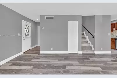 8911 NW 28th Dr #B-32, Coral Springs, FL 33065 - Photo 10