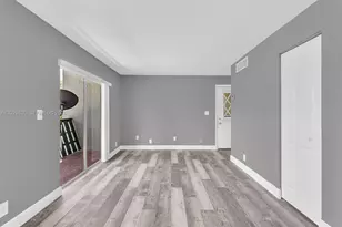 8911 NW 28th Dr, Coral Springs, FL 33065 - Photo 14