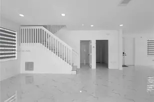 15486 SW 23rd Ln, Miami, FL 33185 - Photo 10