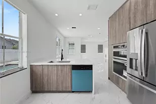 15486 SW 23rd Ln, Miami, FL 33185 - Photo 16