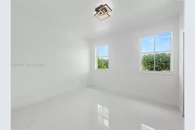 15486 SW 23rd Ln, Miami, FL 33185 - Photo 30