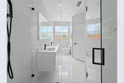 15486 SW 23rd Ln, Miami, FL 33185 - Photo 24