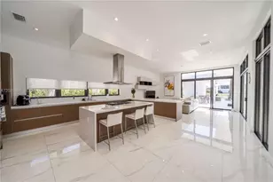 16600 Sunset Way, Weston, FL 33326 - Photo 12