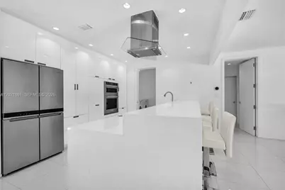 203 Ridgewood Rd, Coral Gables, FL 33133 - Photo 12