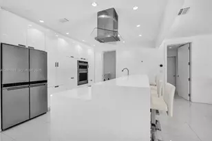 203 Ridgewood Rd, Coral Gables, FL 33133 - Photo 12