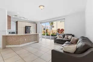 8610 NW 110th Ave, Doral, FL 33178 - Photo 4