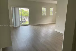 11102 NW 83rd St, Doral, FL 33178 - Photo 2