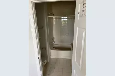 11102 NW 83rd St #201, Doral, FL 33178 - Photo 16