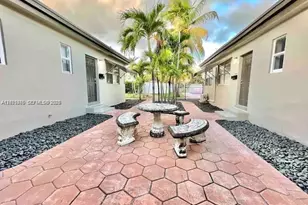 1925 Dewey St, Hollywood, FL 33020 - Photo 20