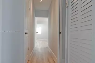 2383 Flamingo Dr, Miami Beach, FL 33140 - Photo 12