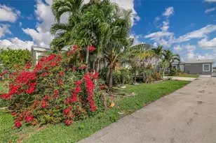 19800 SW 180th Ave, Miami, FL 33187 - Photo 4
