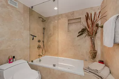 1121 Crandon Blvd #E405, Key Biscayne, FL 33149 - Photo 26