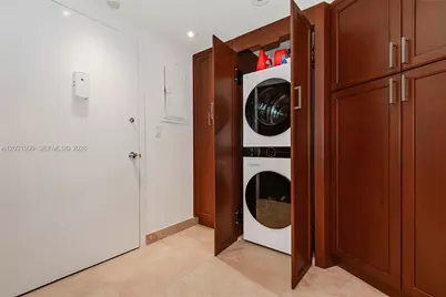 1121 Crandon Blvd #E405, Key Biscayne, FL 33149 - Photo 14